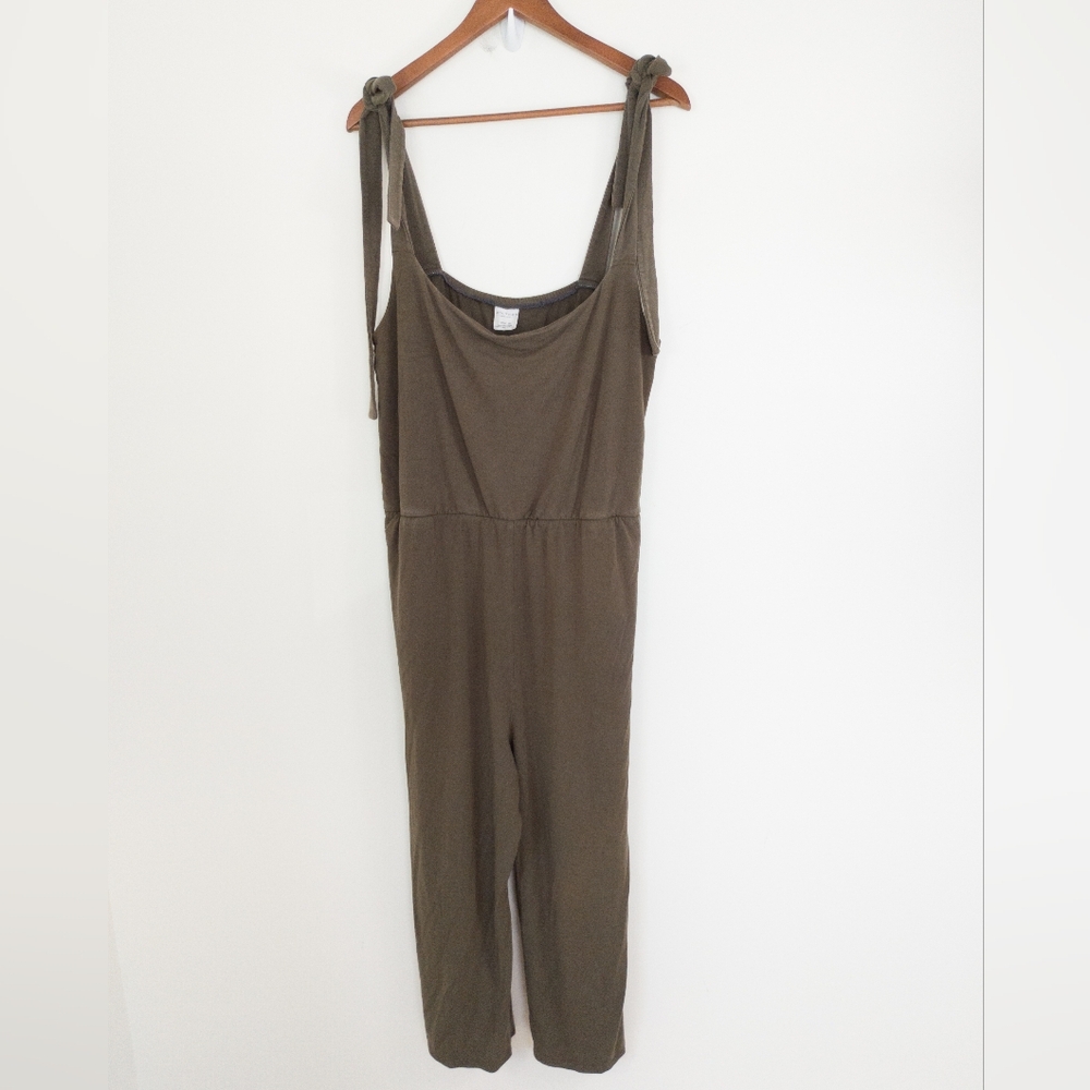 Encircled The Comfy Convertible Jumpsuit Green Size 2XL - Picture 2 of 10